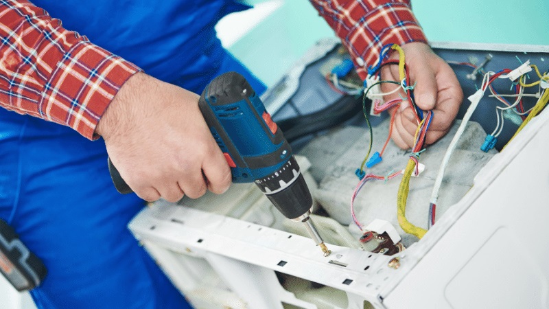 Hendek Demirdöküm Demirdöküm çamaşır makinesi kart tamiri – Su almama arızası orijinal parça ile giderildi. - Teknik servis örneği
